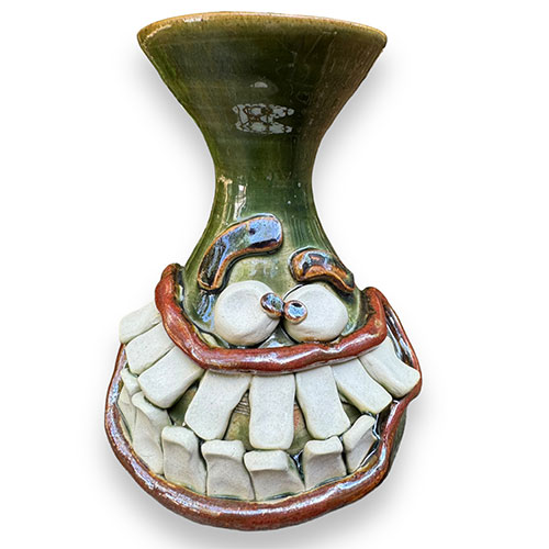 Nelson 7" Toothy Green Vase DP4025 SOLD